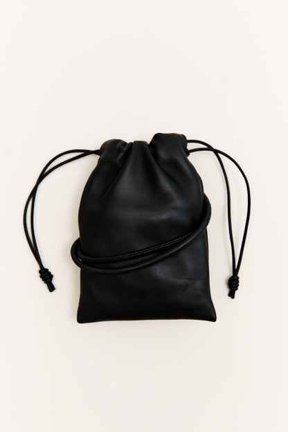 Soft Drawstring Pouch 柔軟皮革小袋 （黑色）