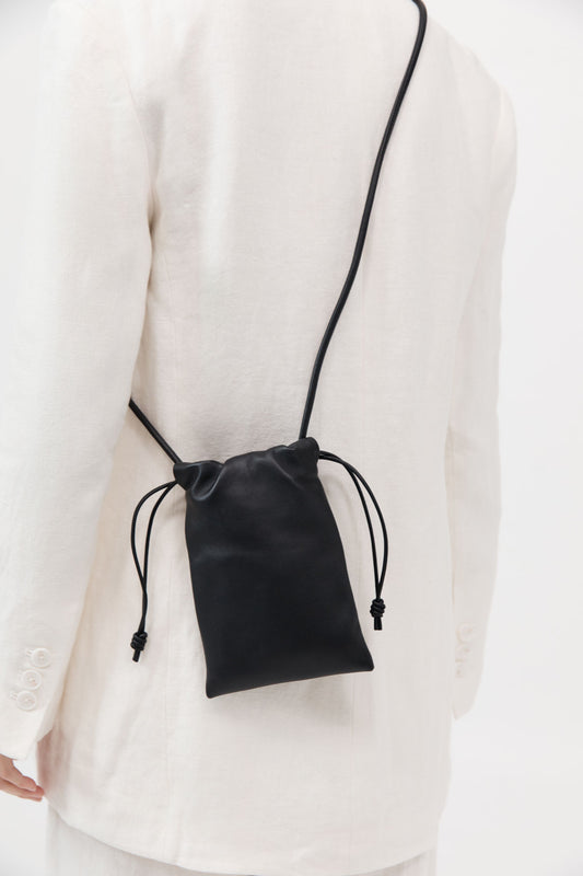 Soft Drawstring Pouch 柔軟皮革小袋 （黑色）