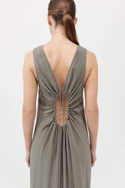 Drawstring Silk Dress 背面設計真絲洋裝 - 橄欖色