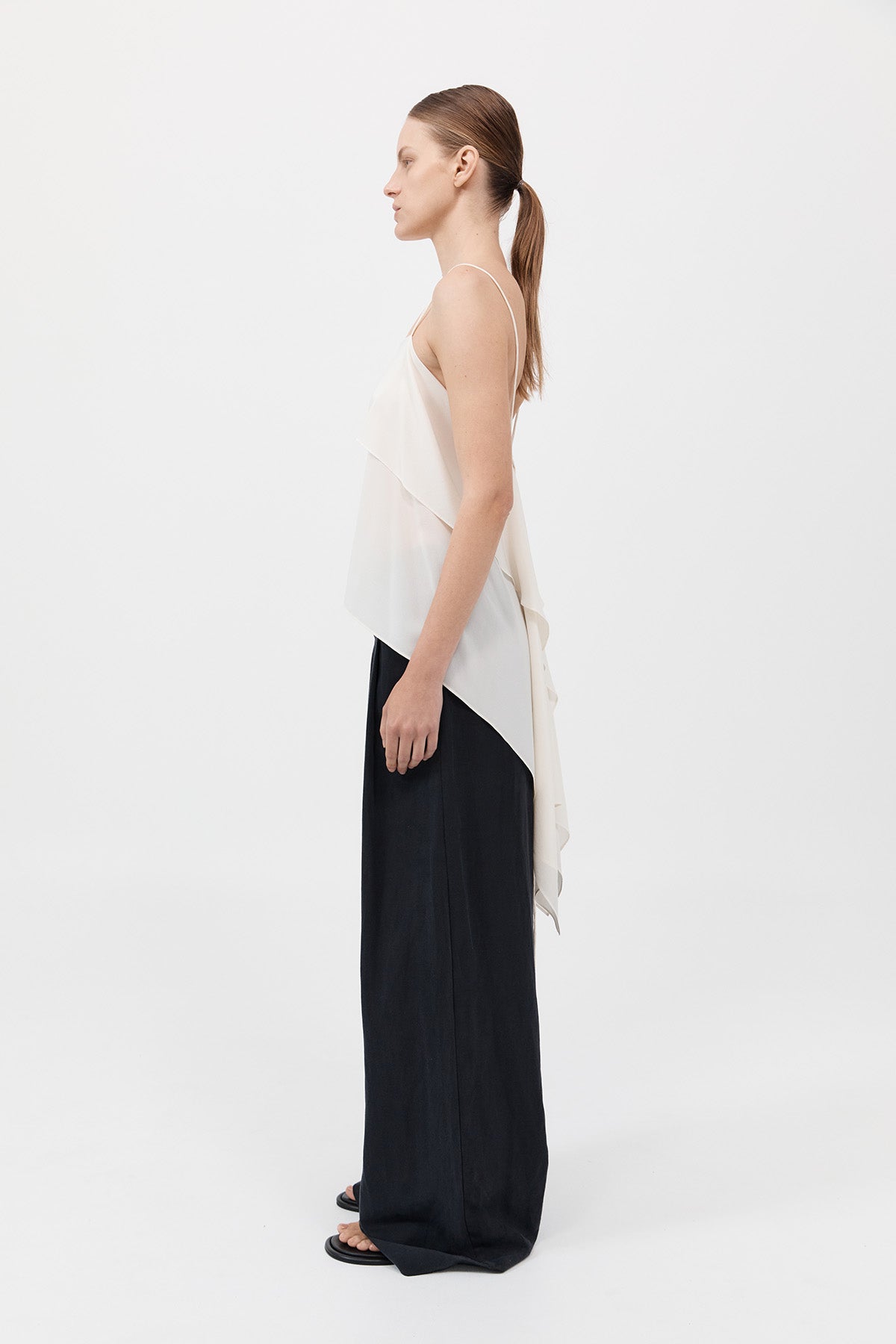 Silk Drape Top 絲綢垂墜上衣 - Tofu