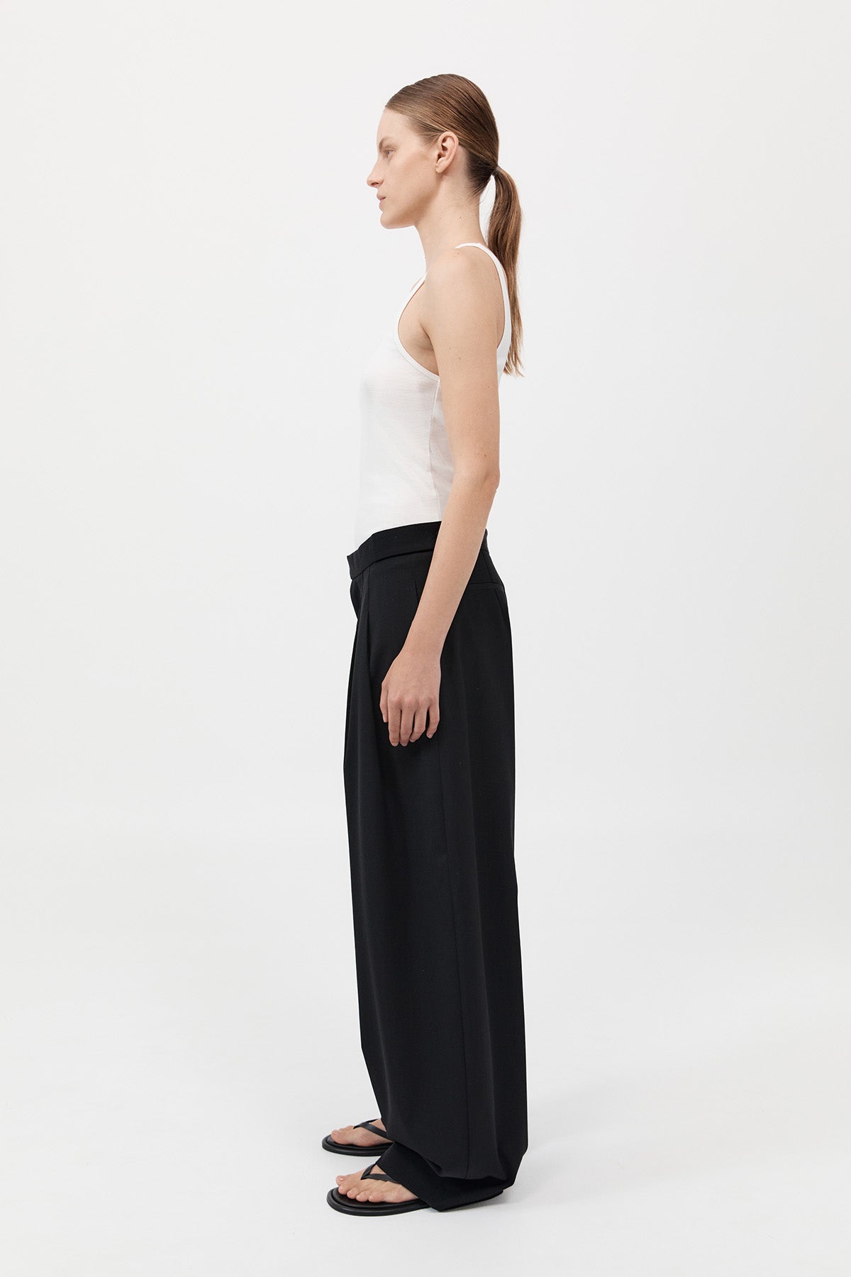 Adjustable Pants 可調節經典長褲