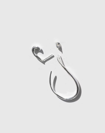 GAL EARRINGS (銀)